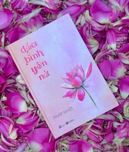 Đóa bình yên nở